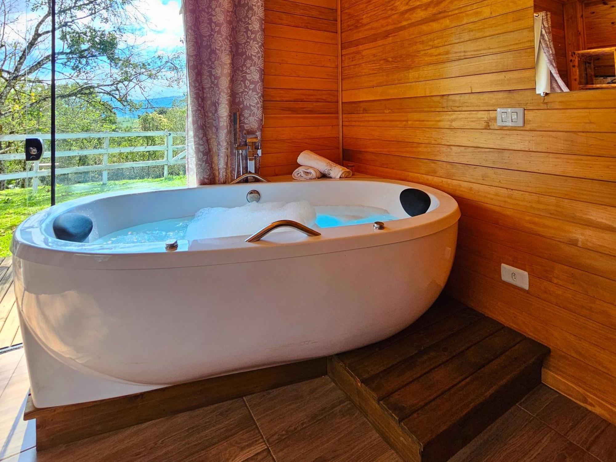 Cabana Com Hidromassagem Bom Retiro  Luaran gambar